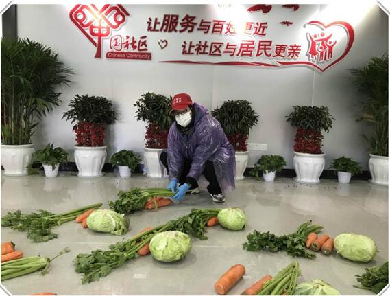 巾幗不讓須眉 迎難而上 落落大方——致敬武燃院最美巾幗逆行者