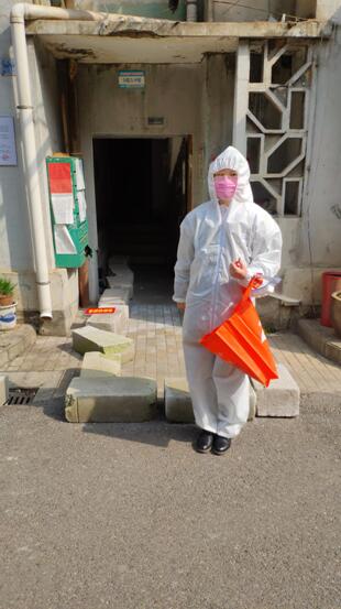 巾幗不讓須眉 迎難而上 落落大方——致敬武燃院最美巾幗逆行者