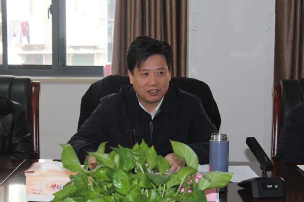 市城投集團公司黨委委員、副總經理，市燃氣集團公司黨委書記、董事長黃峰赴武燃設計院開展調研